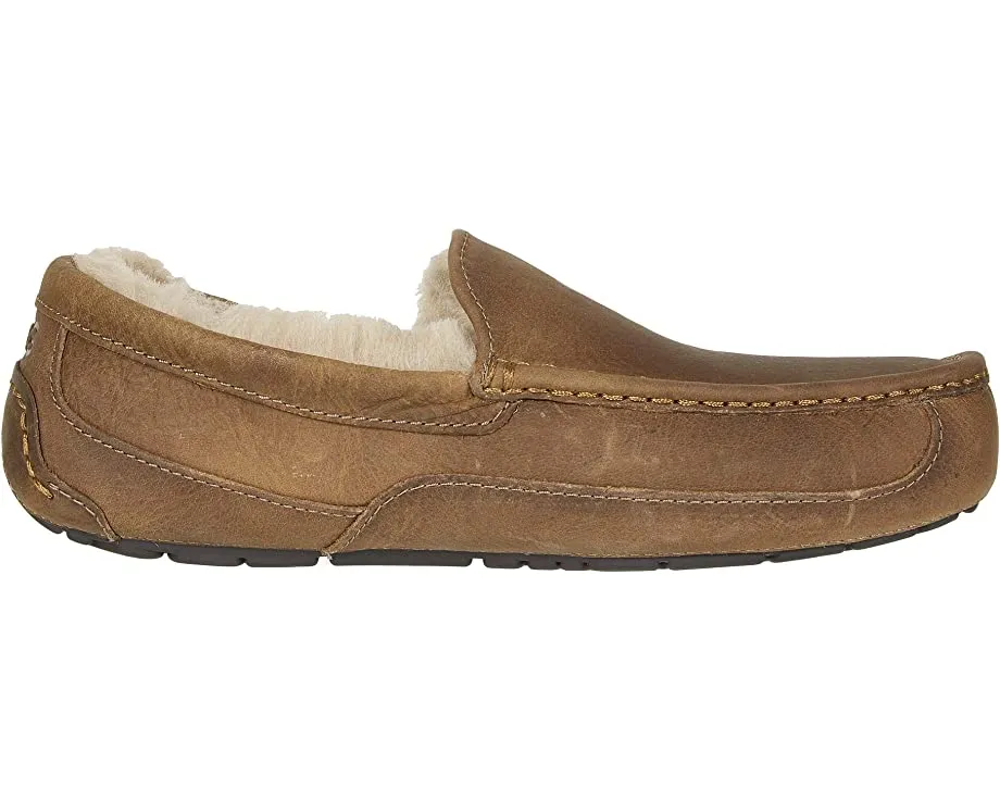 Ascot UGG slippers, tan