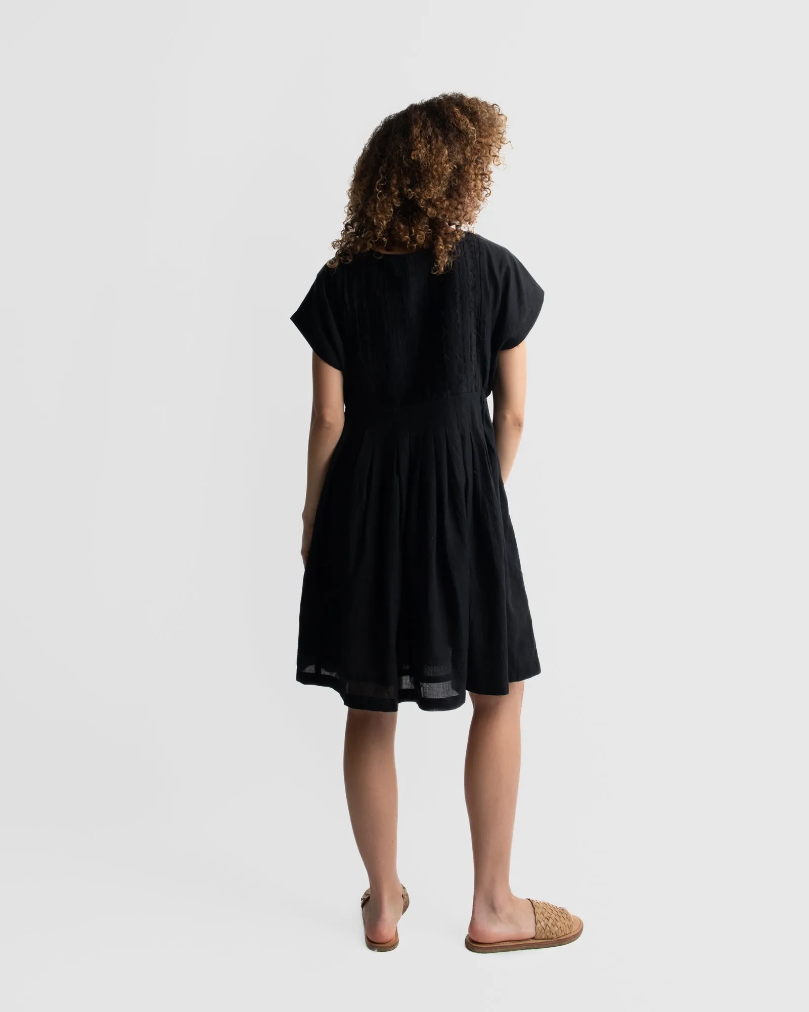 Black relaxed fit short dress